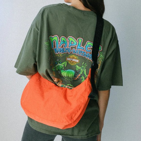 NWT Baggu Crescent Bag Medium - Nasturtium - Picture 4 of 8